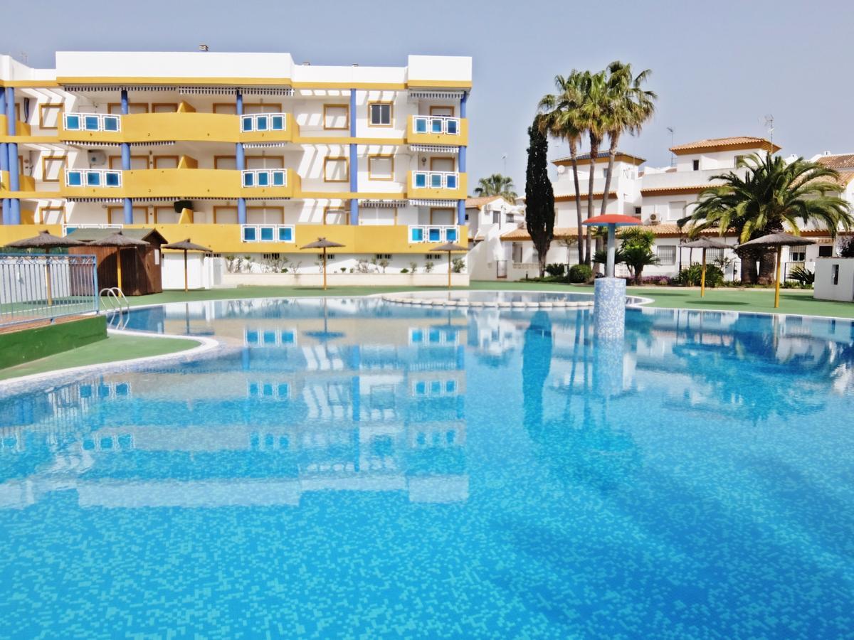 Apartamento Familiar Junto A La Playa De San Fernando - Oliva Exterior foto